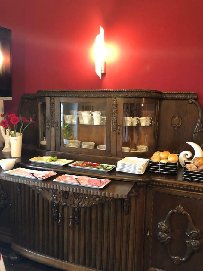 Zum Postamt Hotel Ротенбург Екстериор снимка